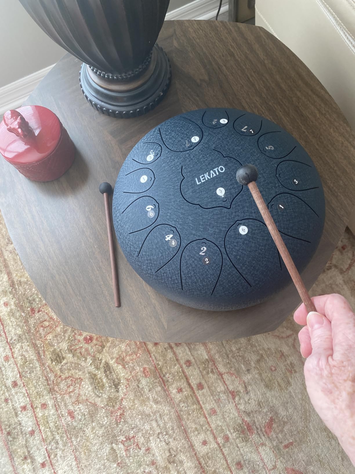 LEKATO Steel Tongue Drum With Bag, 6 Inch 11 Notes Steel Drum Beginner Hanpan Drum Percussion for Meditation Yoga Musical Education, Christmas/New Year Gifts for Families/Friends customer photo 1