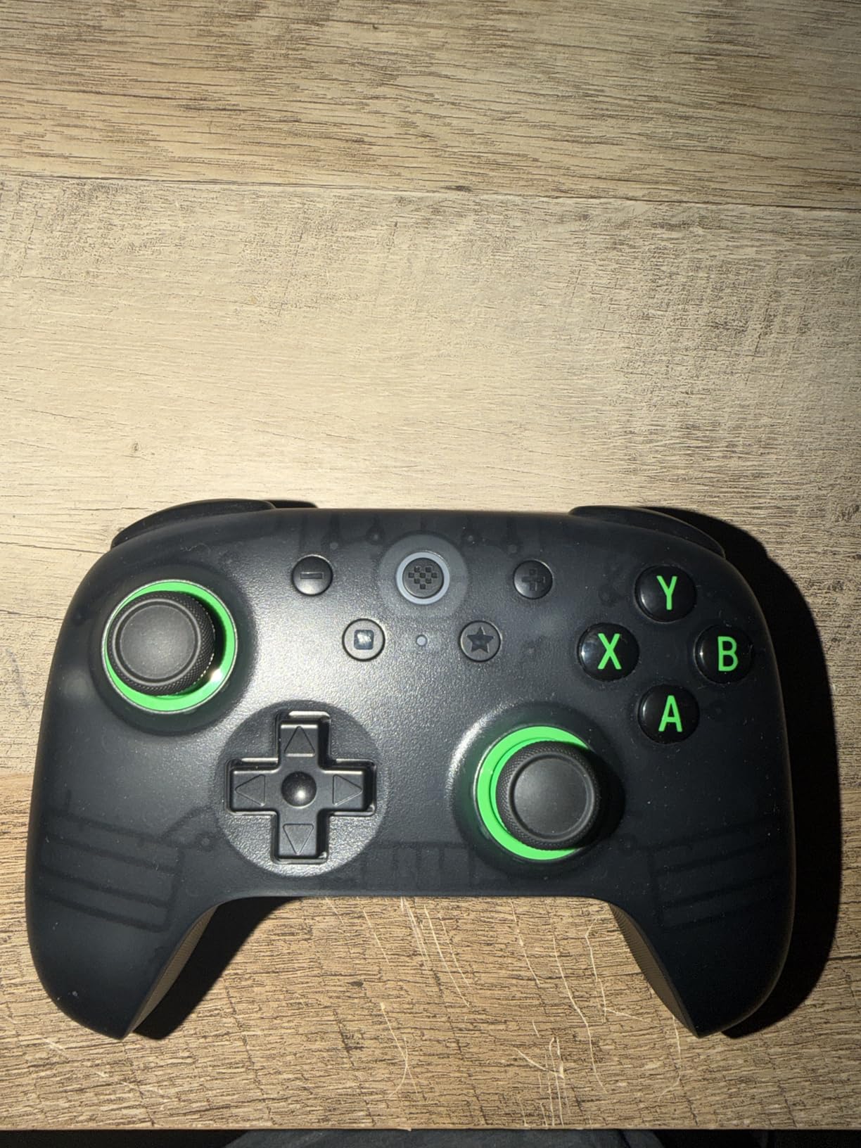 8BitDo Ultimate 2C Wireless Controller for Windows PC and Android, with 1000 Hz Polling Rate, Hall Effect Joysticks and Triggers, and Remappable L4/R4 Bumpers (Purple) customer photo 1