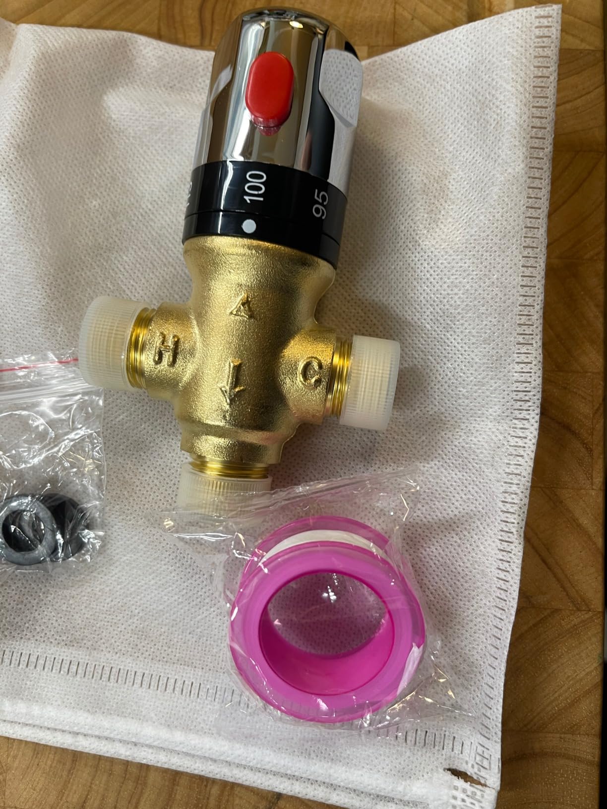 FUGO Thermostatic Mixing Valve, 1/2 NPT Solid Brass Temperature Control Valve customer photo 1