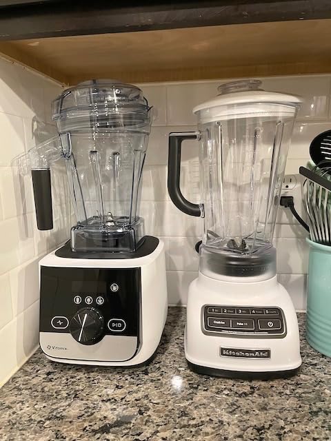 Vitamix Ascent X3 Blender with Three Blending Programs, Self-Cleaning Program, Professional-Grade Blender for Smoothies, Soups and More, Stainless-Steel Blades, 48 Oz Container, Shadow Black customer photo 2