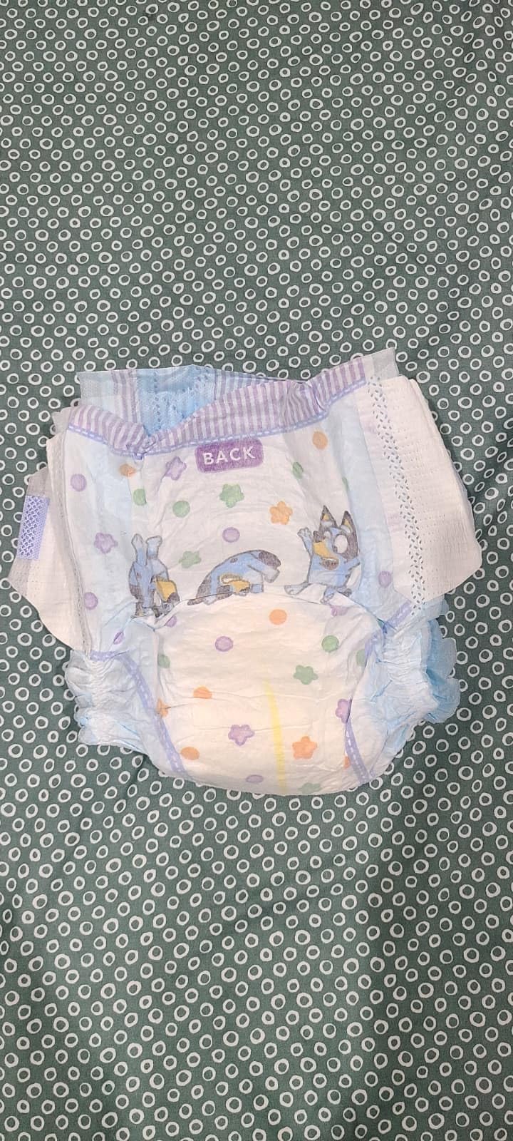 Luvs Diapers - Size 1, 116 Count, Bluey Platinum Protection Baby Diaper customer photo 2