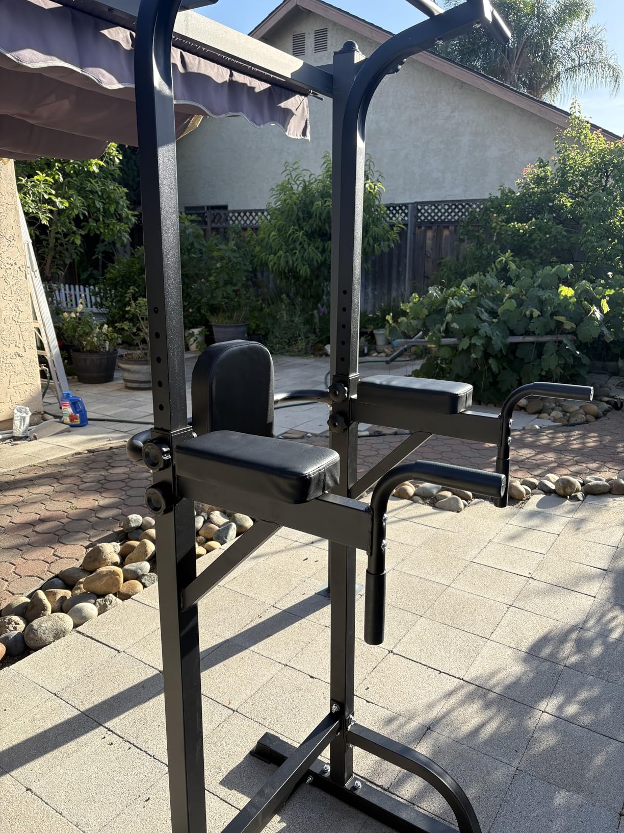 DONIUZ Power Tower Pull Up Bar and Dip Station, Multi-Function Home Gym, Strength Training Fitness Equipment, Height Adjustable customer photo 1