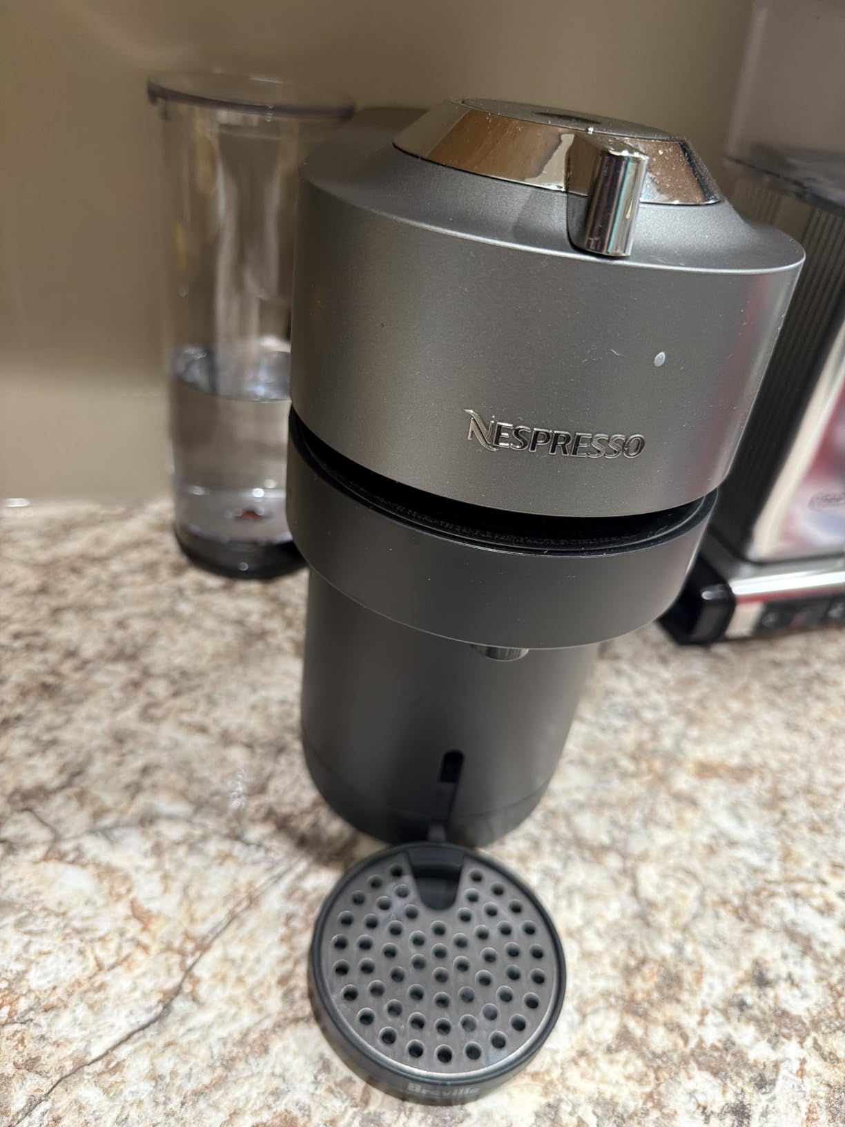 Vertuo Pop+ Deluxe Coffee and Espresso Maker by Breville with Milk Frother, Matte Black Gold customer photo 1
