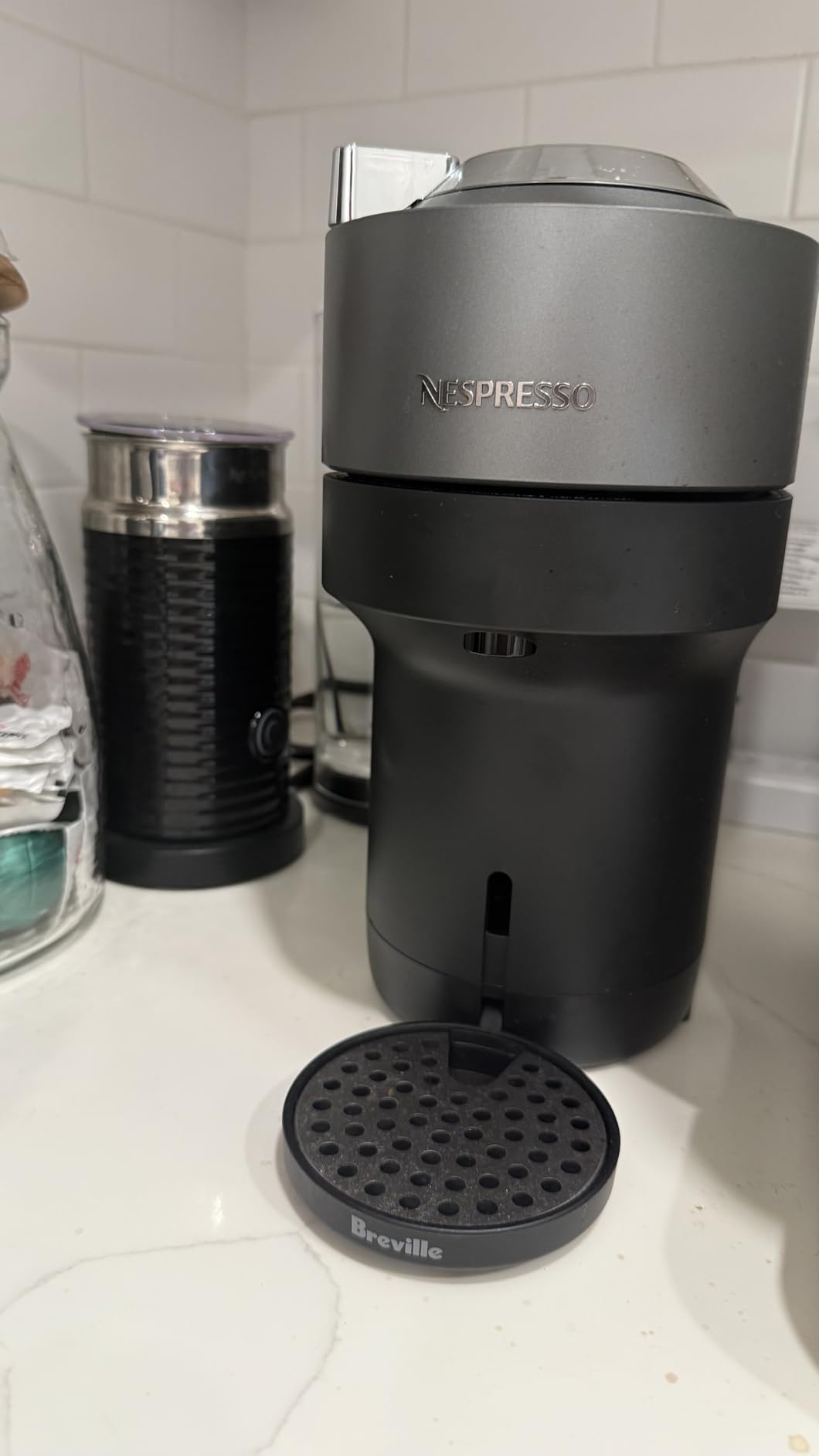 Vertuo Pop+ Deluxe Coffee and Espresso Maker by Breville with Milk Frother, Matte Black Gold customer photo 2