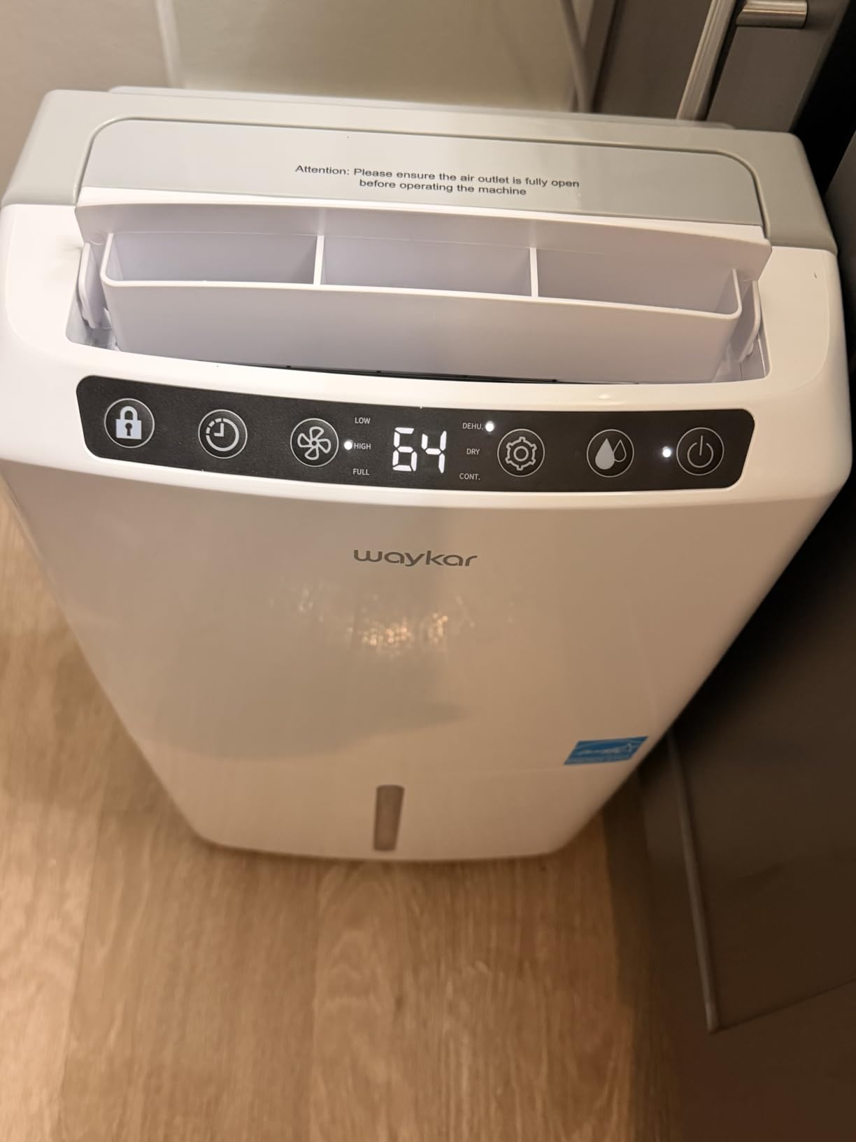 Waykar 2000 Sq. Ft 34 Pints 2025 Most Efficient Energy Star Dehumidifier for Home and Basement with Auto or Manual Drainage, Quiet 33dB Operation, 0.62 Gallon Water Tank Capacity customer photo 1