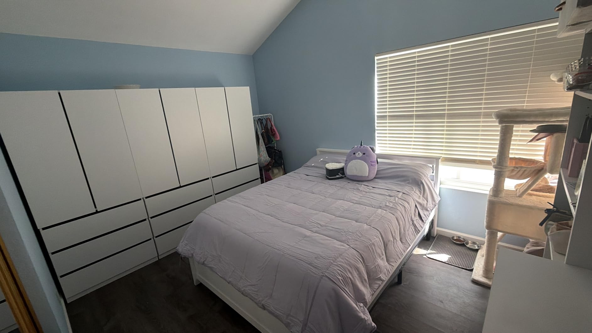 Wooden Wardrobe Closet with 2 Doors: 75