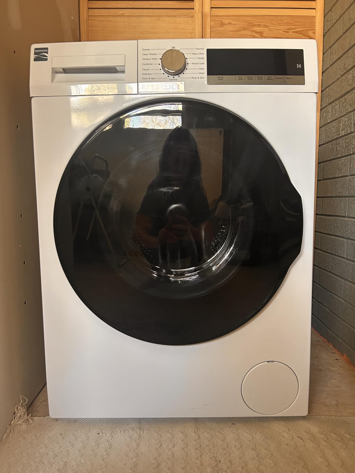 Whirlpool 2.2 cu. ft. Compact Front Load Washer with Wrinkle Relaxing Steam Treatment - Reduce Laundry Time with Accela & Express Wash - LED - ENERGY STAR Certified - White customer photo 1