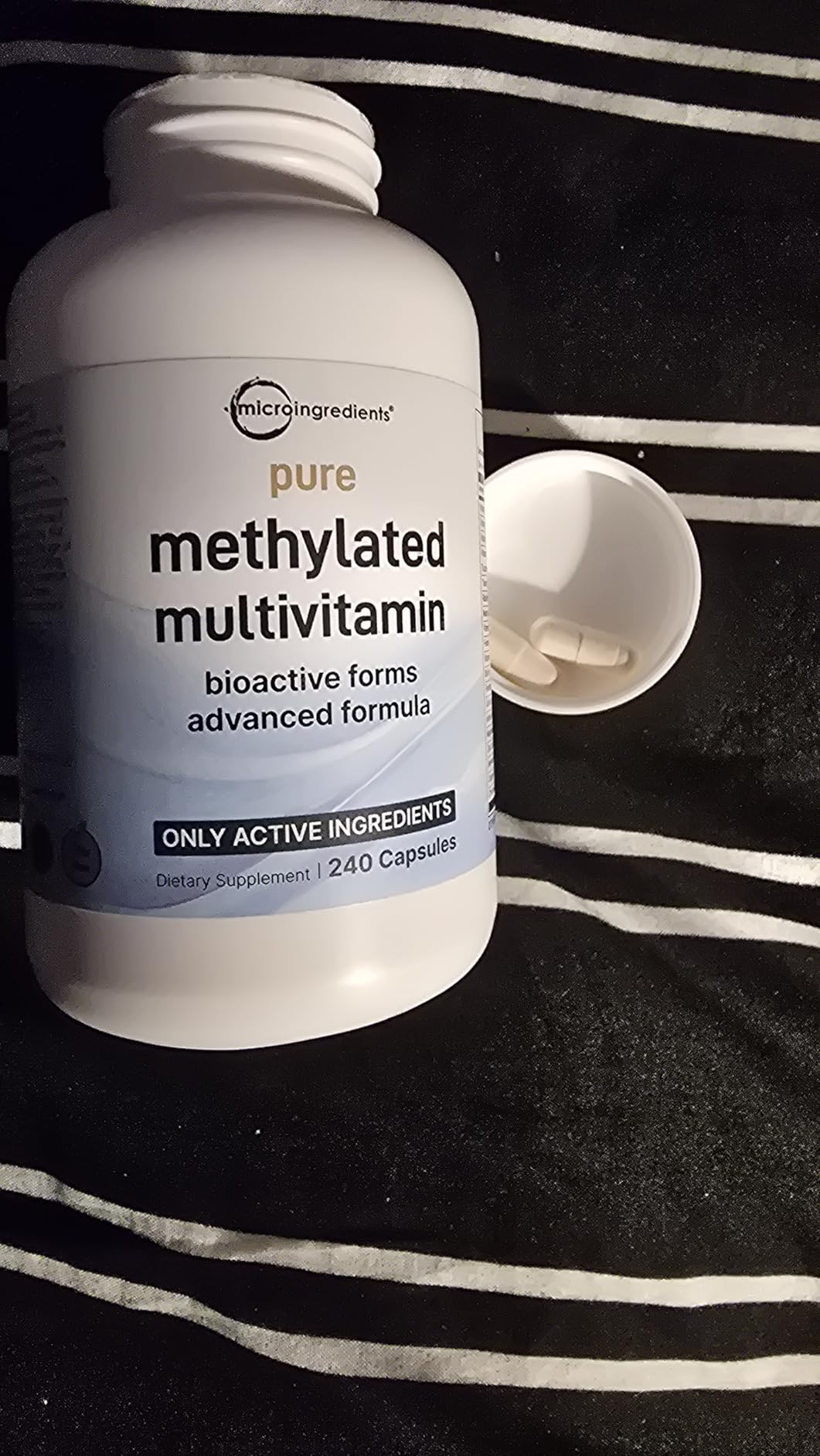 Micro Ingredients Pure Methylated Multivitamin, 240 Capsules | 19-in-1 Formula with Vitamins C, D, B12, Folate, Magnesium, Zinc & More | Filler Free, Non-GMO customer photo 1