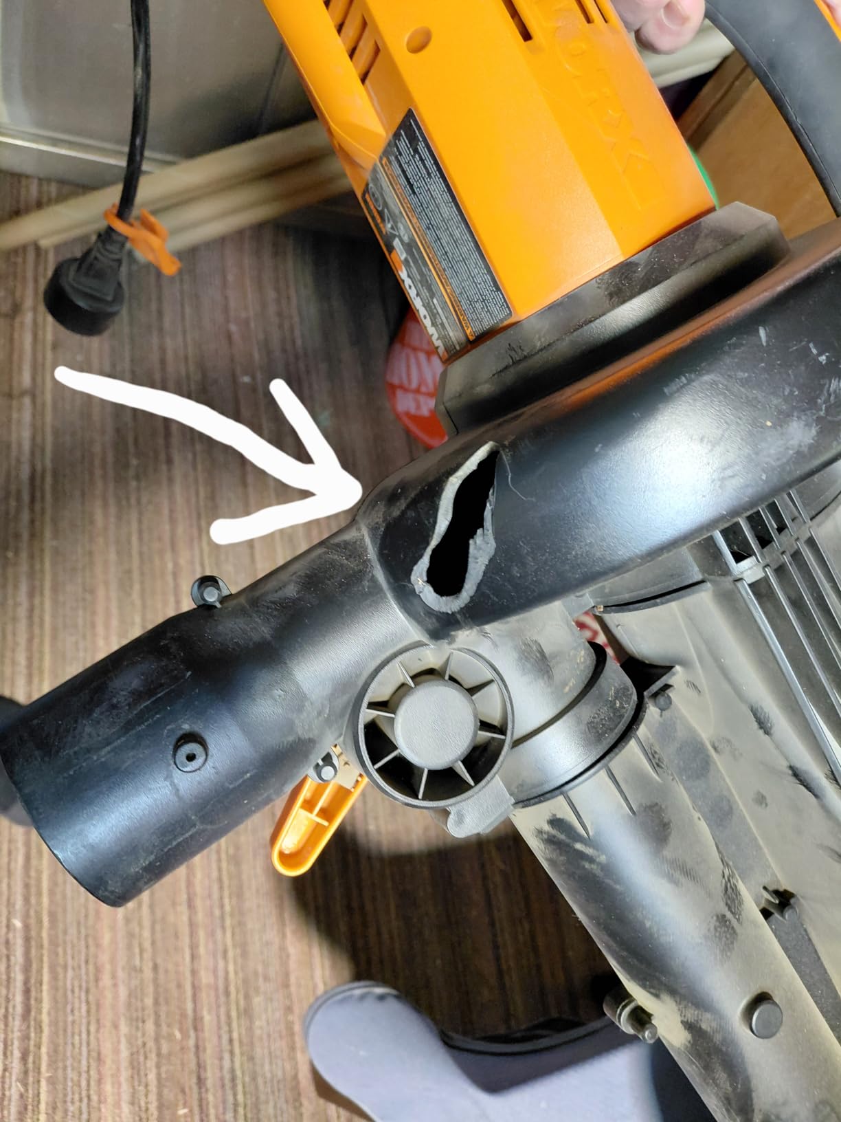 WORX Trivac 3 in 1 Electric Leaf Blower for Lawn Care, Leaf Vacuum with 350 CFM & 210 MPH, Leaf Mulcher with Metal Impeller, Reusable Bag Included, WG505.2 customer photo 2
