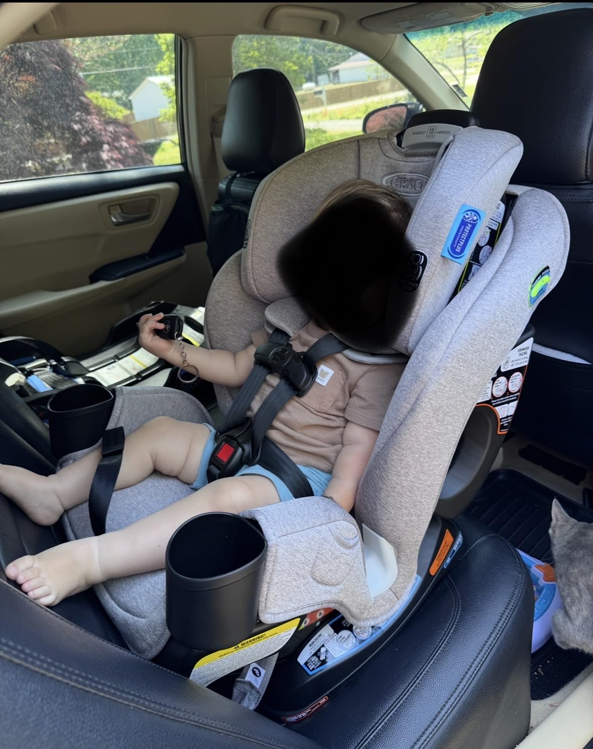 Graco Extend2Fit 3-in-1 Convertible Car Seat, 3 Modes - Rear Facing, Forward Facing Baby Car Seat and Highback Booster Seat, Adjustable Extension Panel for Extra Legroom, Cullen customer photo 1