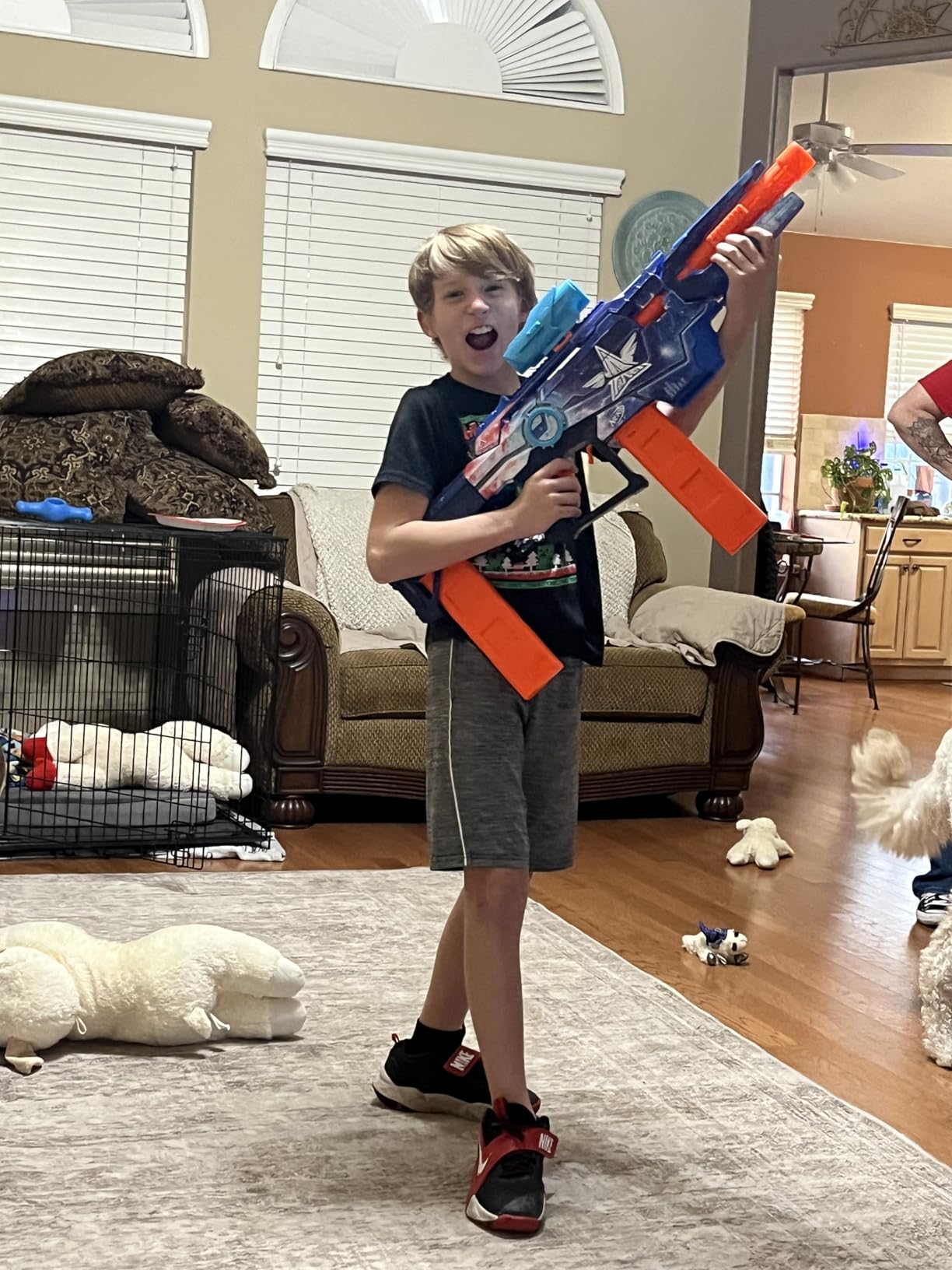 Nerf Loadout Galactic Commander Motorized Blaster, 3 Firing Modes, 3 Attachment Accessories, 48 Nerf N1 Darts customer photo 1