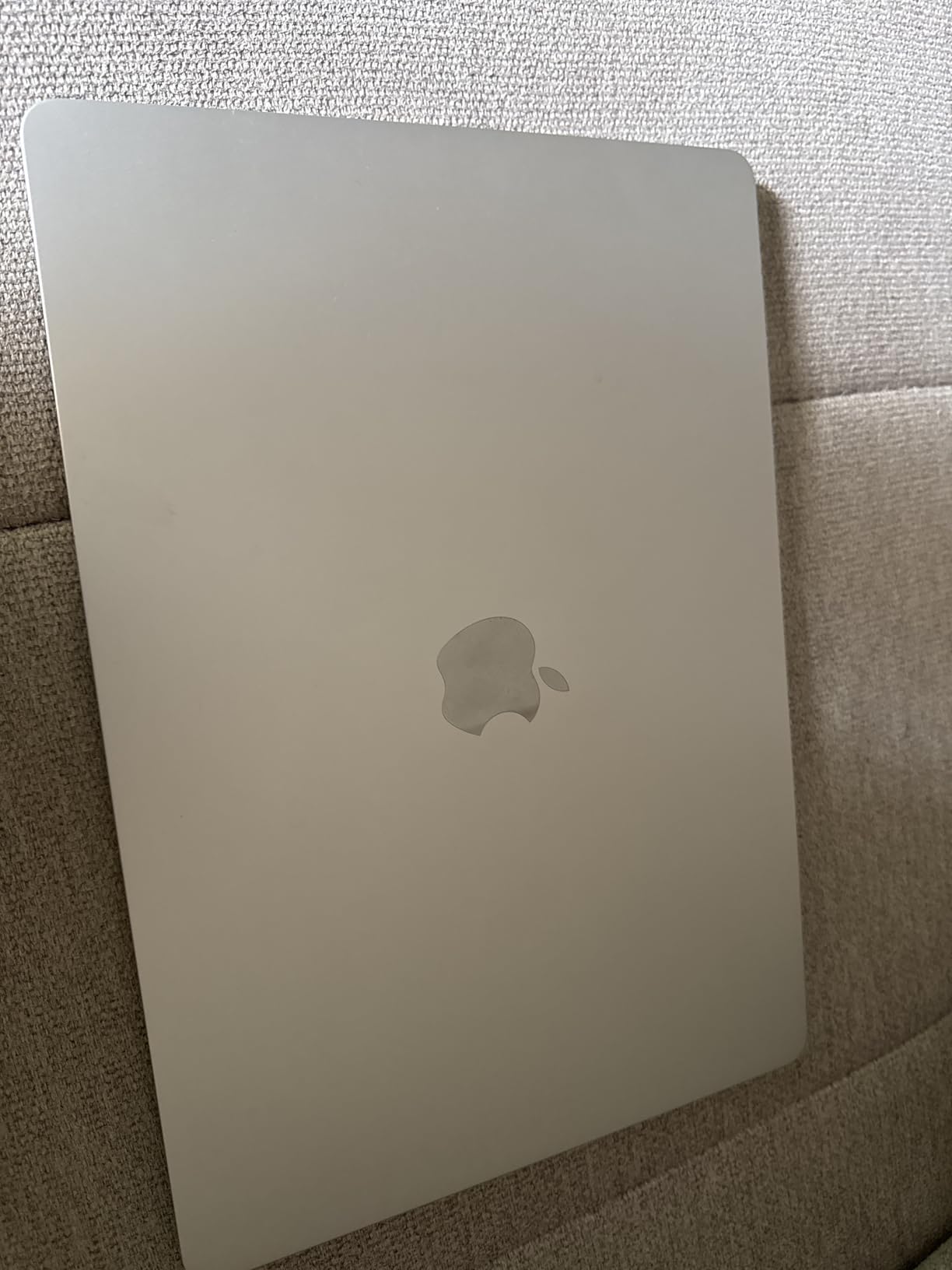 2025 MacBook Air 15-inch Laptop with M4 chip: Built for Apple Intelligence, 15.3-inch Liquid Retina Display, 16GB Unified Memory, 512GB SSD Storage, 12MP Center Stage Camera, Touch ID; Sky Blue customer photo 1
