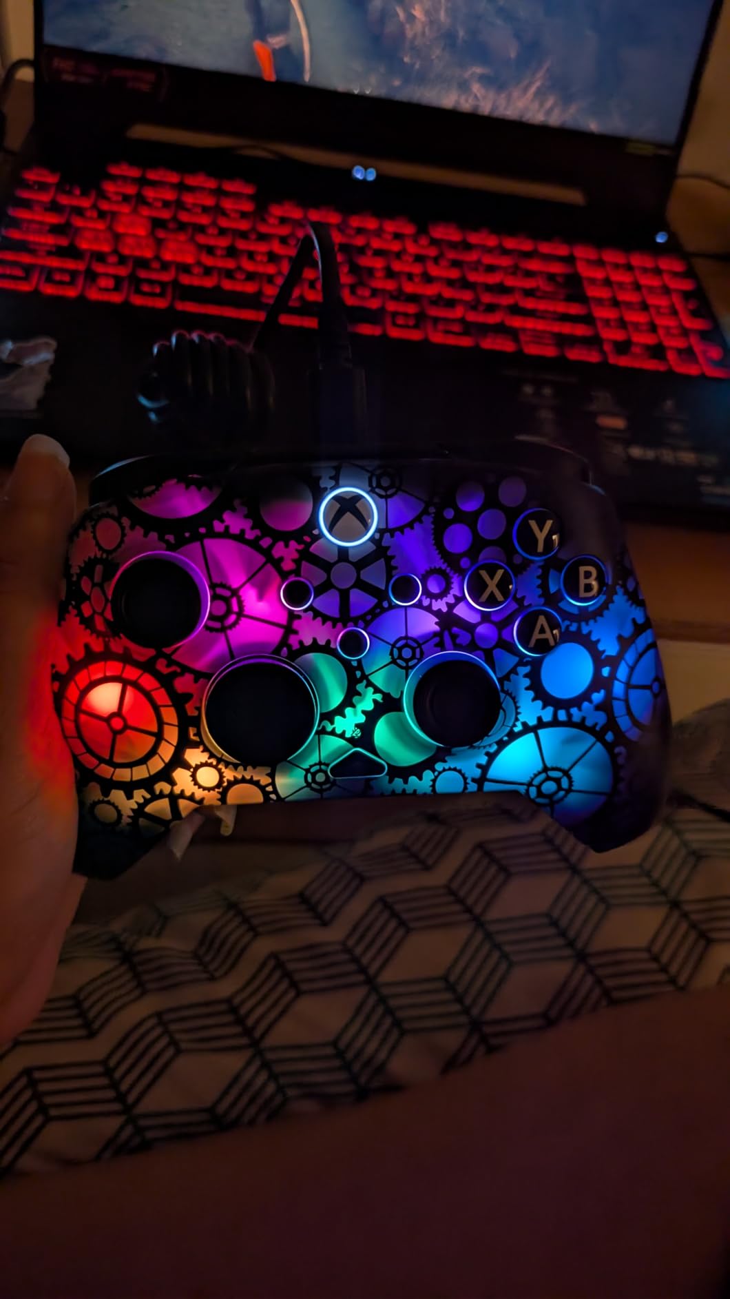 Turtle Beach Afterglow Wave Wired RGB Gaming Controller - Licensed for Xbox Series X|S, Xbox One & Windows PCs - Mappable Buttons, Hall-Effect Hair Triggers, Companion App - Black customer photo 1
