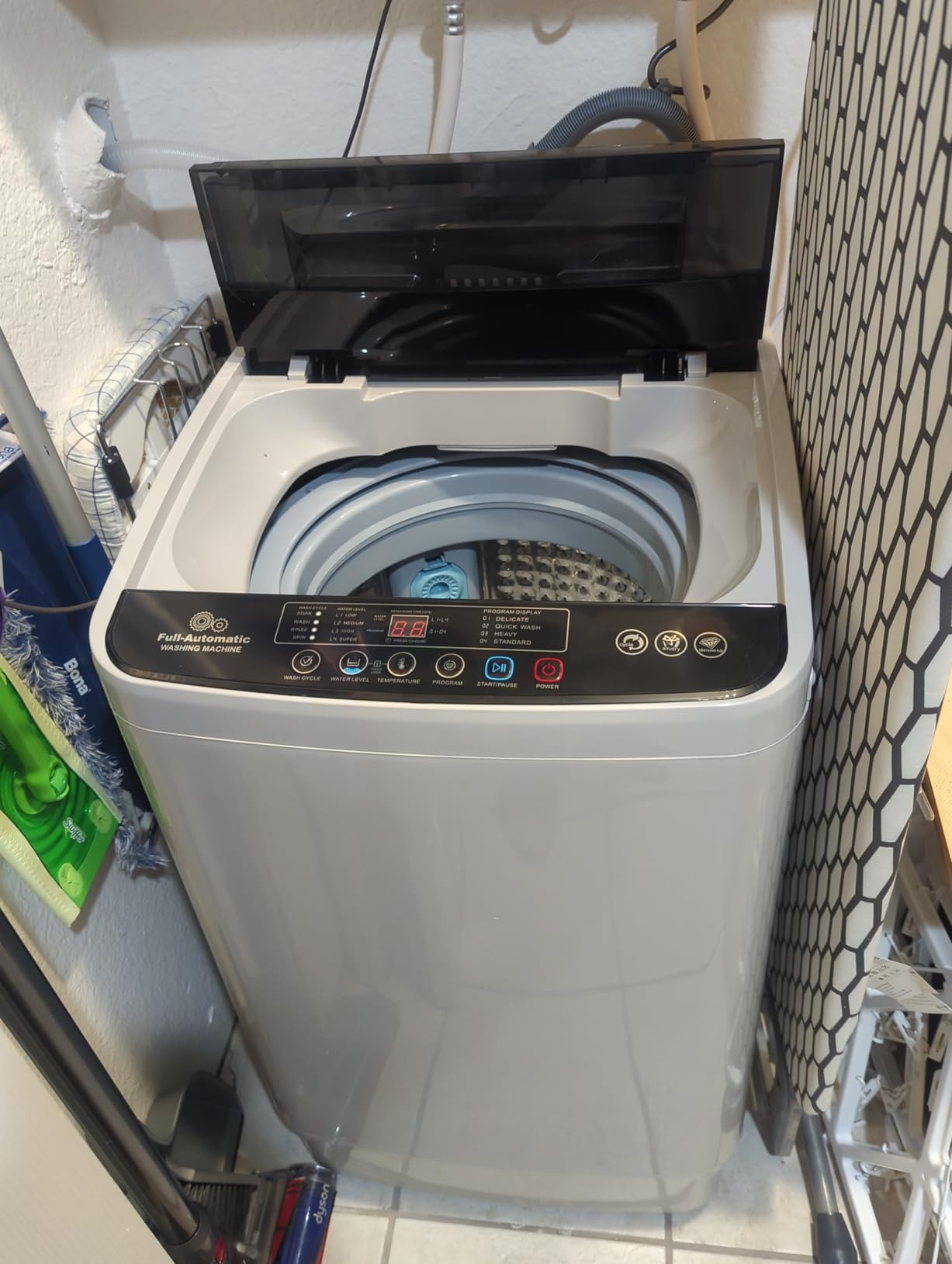 20 lbs Portable Washing Machine, 2.8 Cu.ft Full Automatic Top Load Washer with 4 Programs, 4 Water Levels, 3 Temps, Drain Pump & LED Display, for Apartment, Dorm, RV customer photo 1