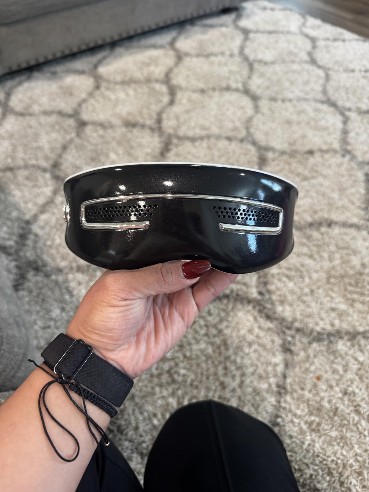 Eye Massager with Heat and Cooling, Integrated Smart Sleep Mask with Nose Rest and Soft Silicone Massage Head, 4 Massage Modes for Migraines, Dry Eye, Dark Circles,Bluetooth Music, Gift for Mother customer photo 2