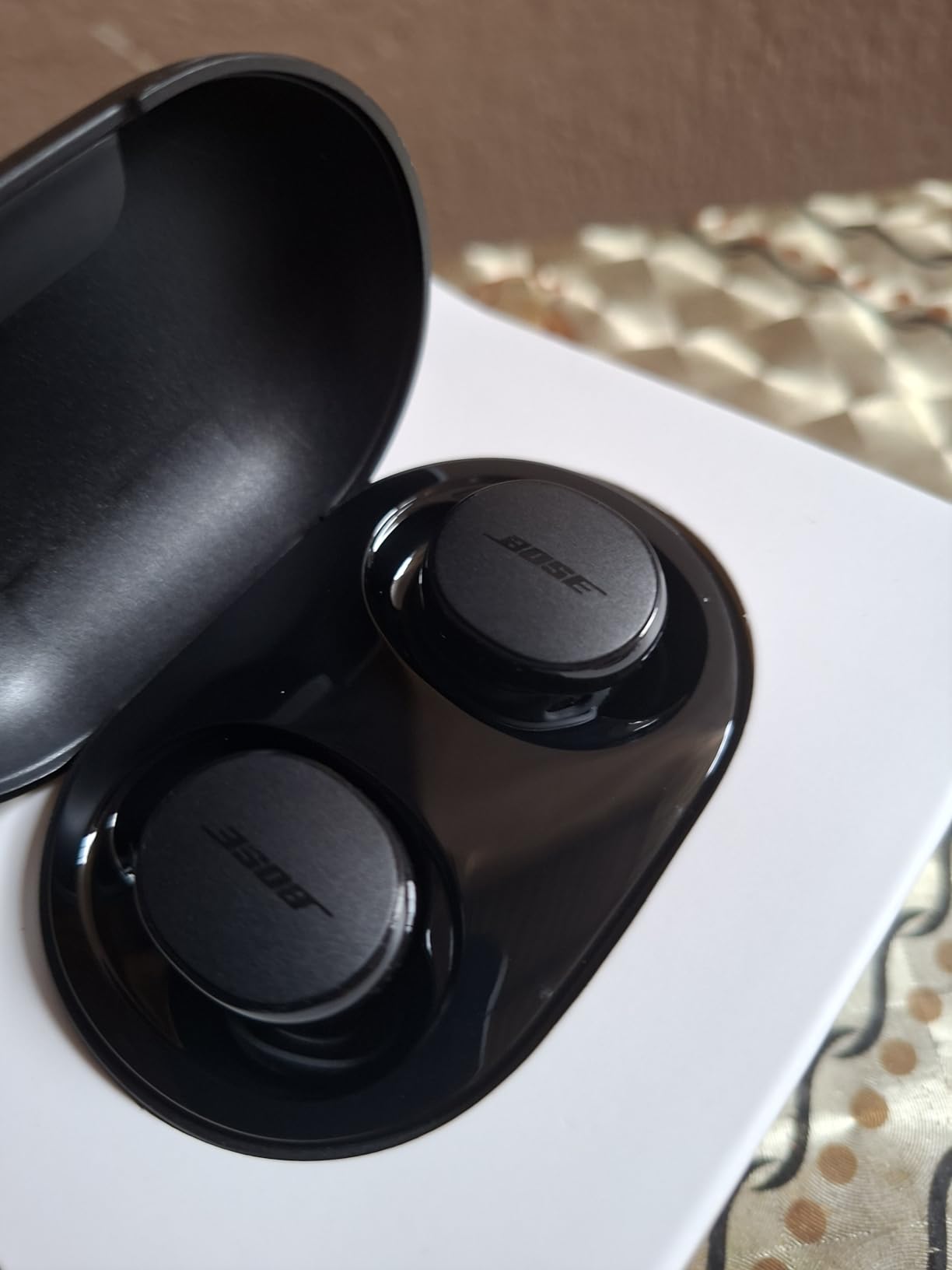 Bose QuietComfort Earbuds - True Wireless Bluetooth Earbuds with Active Noise Cancellation and Mic, USB-C Charging, IPX4 Rating, Up to 8.5 Hours of Playtime, Petal Pink - Limited Edition Color customer photo 1