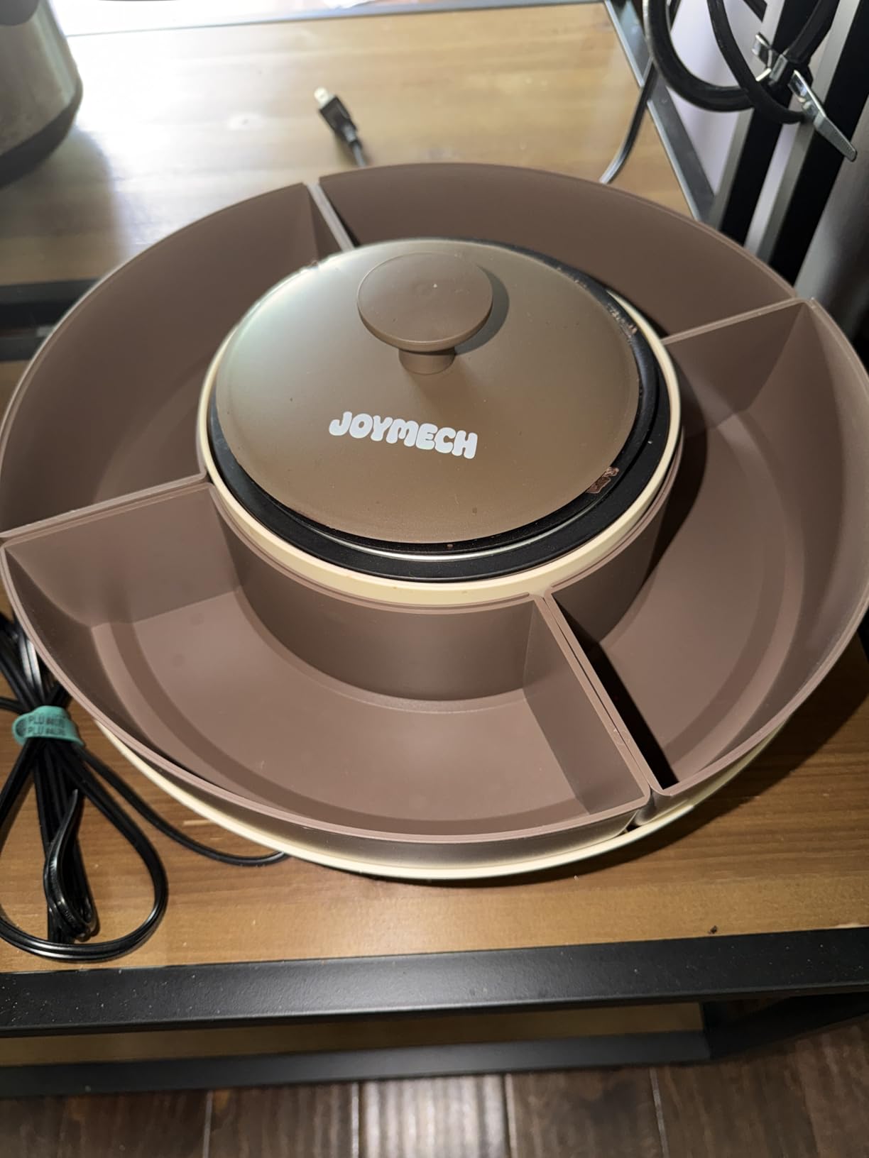 JoyMech Cheese & Chocolate Fondue Machine, Candy Melting Pot for Party, Electric Fondue Pot Set, Chocolate Warmer, Hot Chocolate Maker, 4-Section Food Tray, Brown customer photo 1