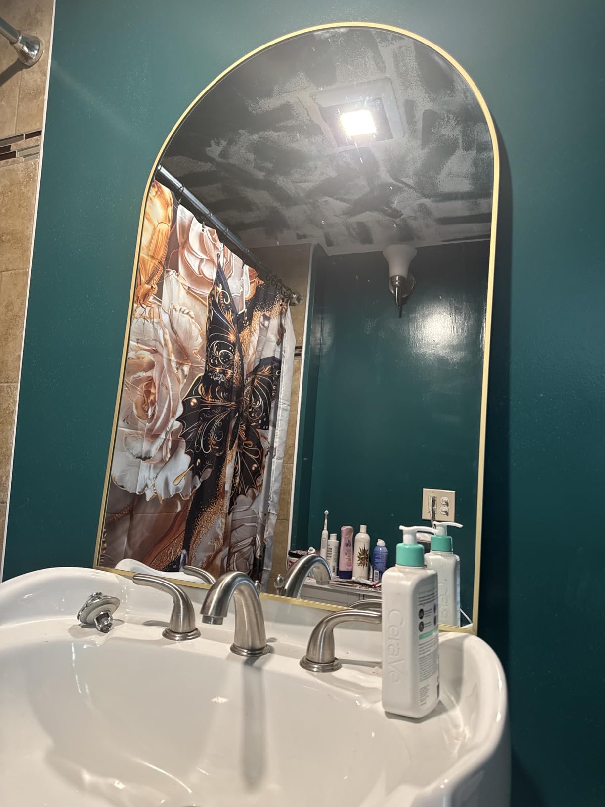 Sweetcrispy 24x36 Arched Black Bathroom Mirrors for Wall | Metal Framed with HD Shatter-Proof Glass for Entryway, Bedroom, Home Decor customer photo 1
