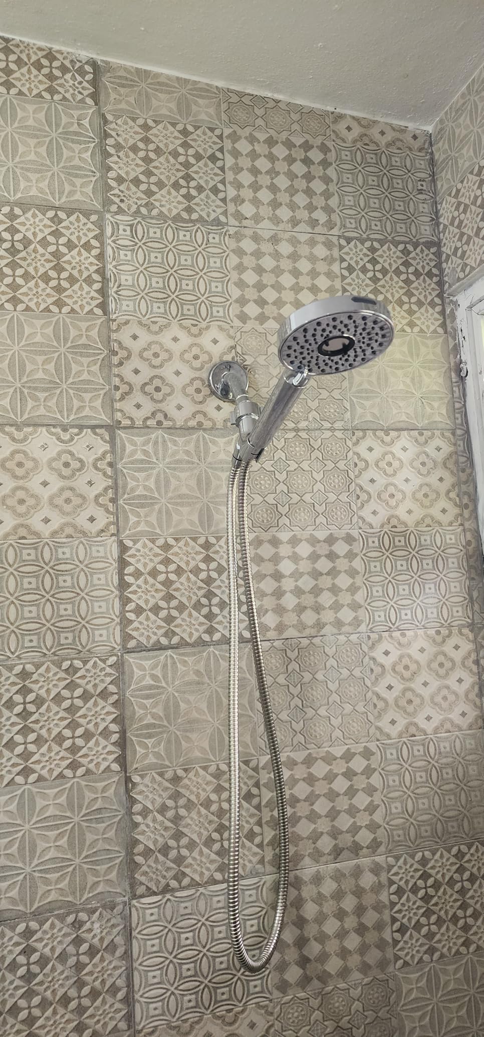 Magichome Filtered Shower Head with Handheld, High Pressure 10-Spd Detachable Chrome Showerhead with Stainless Hose, Water Softener Filter Beads for Hard Water - Remove Chlorine, Reduce Dry Itchy Skin customer photo 2