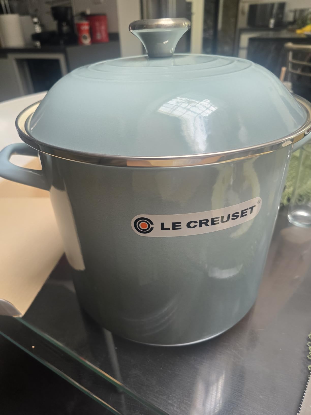 Le Creuset Enamel on Steel Traditional Stockpot, 12 qt., Cerise customer photo 2