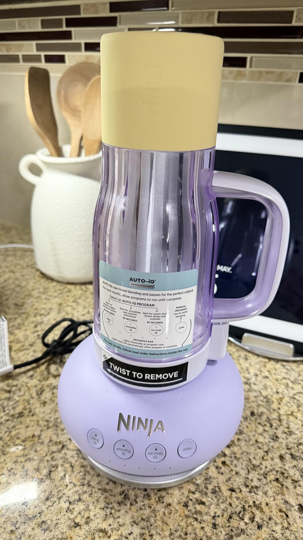 Ninja Blendboss Personal Blender (DB351PR) | For Smoothies & Frozen Drinks | 26oz Travel Tumbler with LeakProof Lid, Chug Spout & Detachable Straw | Auto-iQ Technology | Lavender Lemonade customer photo 2