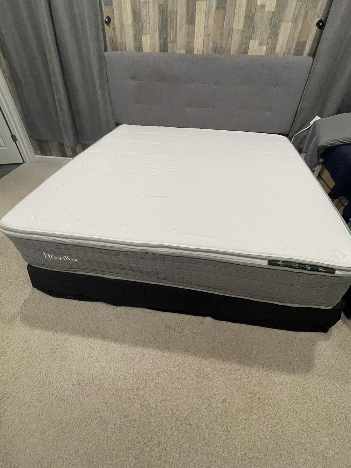 Novilla 14 Inch King Mattress, King Size Hybrid Mattress with Cool-Touch Nylon Cover, Gel Memory Foam & Pocketed Coils for Spinal Alignment Support & Pressure-Free Relaxation, CertiPUR-US Certified customer photo 1