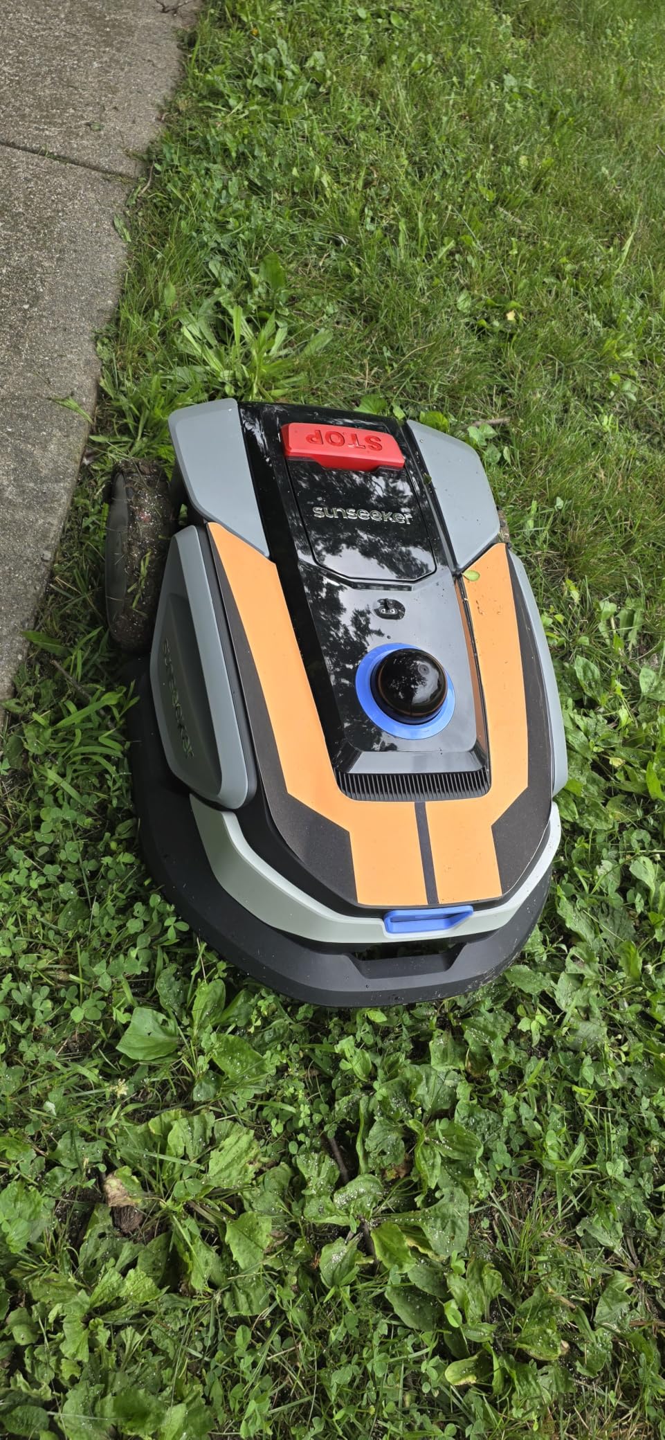 Sunseeker X5 AWD Robot Lawn Mower, 0.5 Acre / 21,780 Sq. Ft., Wireless No Boundary Wire Mower with RTK Vision Navigation, AI Obstacle Avoidance, App Control customer photo 1