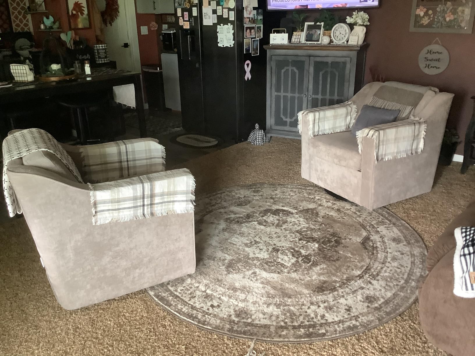 Swivel Accent Chairs Set of 2, 360 Swivel Upholstered Club Armchairs for Living Room, Comfy Single Sofa Reading Chair with Deep Seat, Metal Swivel Base, Chenille Fabric, Beige customer photo 2