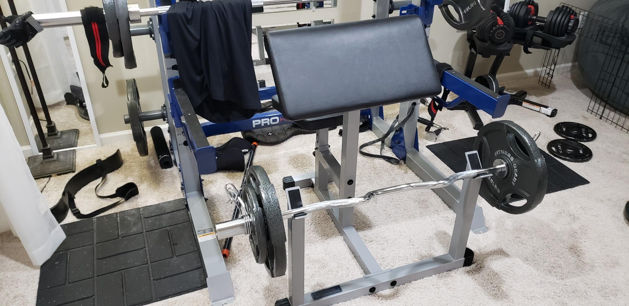 Body-Solid Preacher Curl Bench with Adjustable Seat and Extra Wide Base customer photo 1