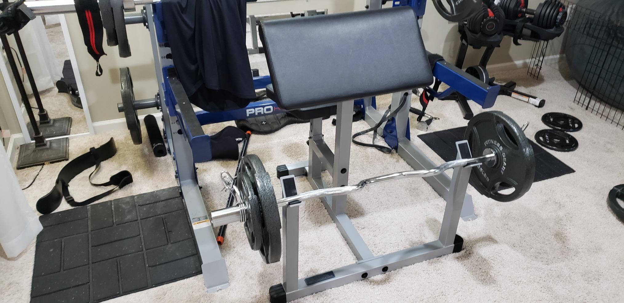 Body-Solid Preacher Curl Bench with Adjustable Seat and Extra Wide Base customer photo 2