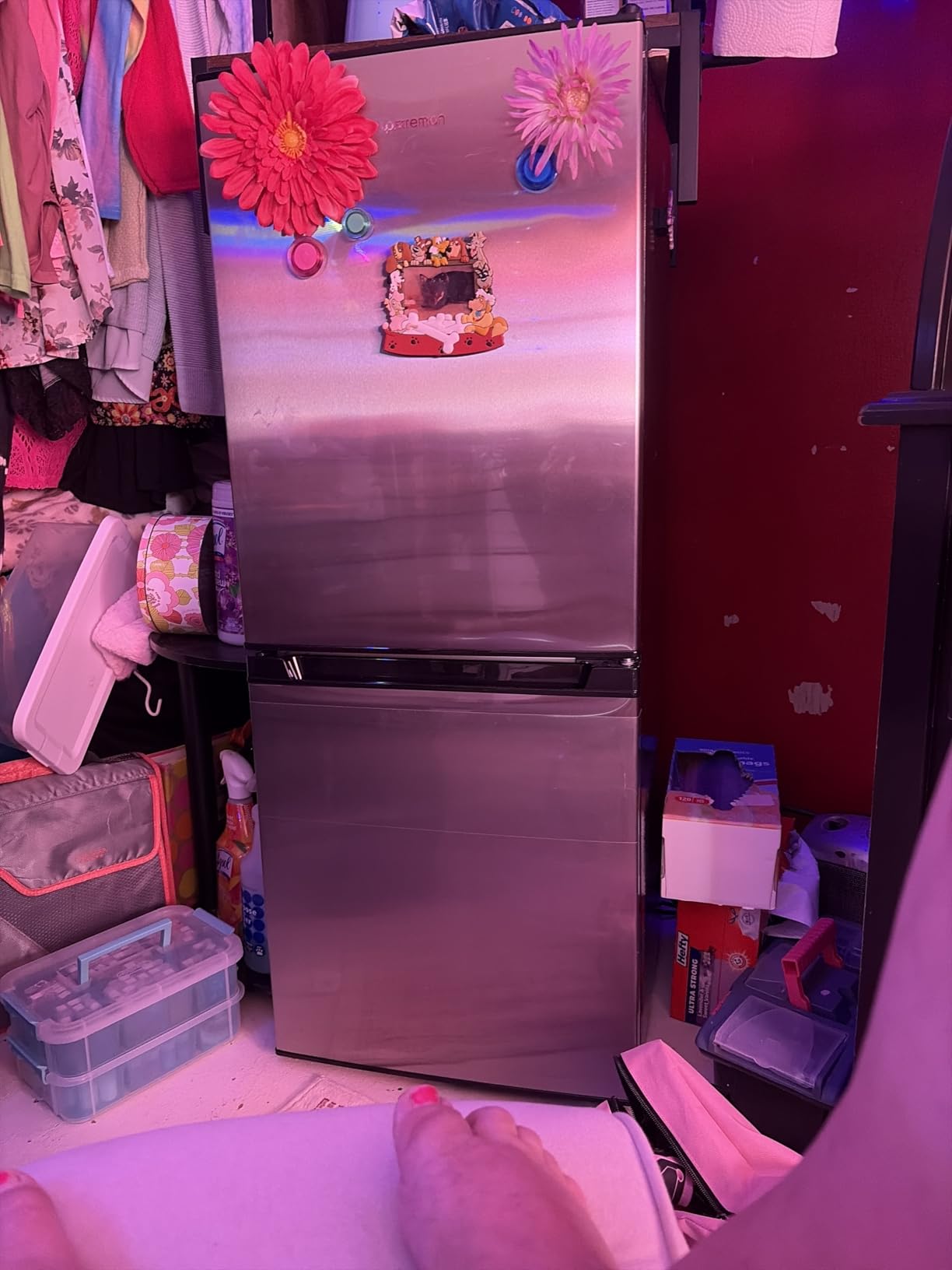 Upstreman 7.1 Cu.Ft Refrigerator with Bottom Freezer, Apartment Fridge with Freezer, Energy-efficient, Large Capacity, Adjustable Thermostat, Refrigerator for Apartment, Kitchen, Dorm, Silver (BM71) customer photo 1