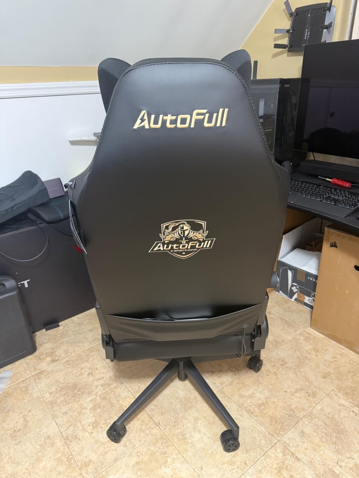 AutoFull M6 Ergonomic Gaming Chair - with 3rd-Gen Dynamic Lumbar Support, Lumbar & Leg Massage, Ventilated & Heated Seat, 360 Mechanical Armrests, Retractable Footrest (Black) customer photo 2