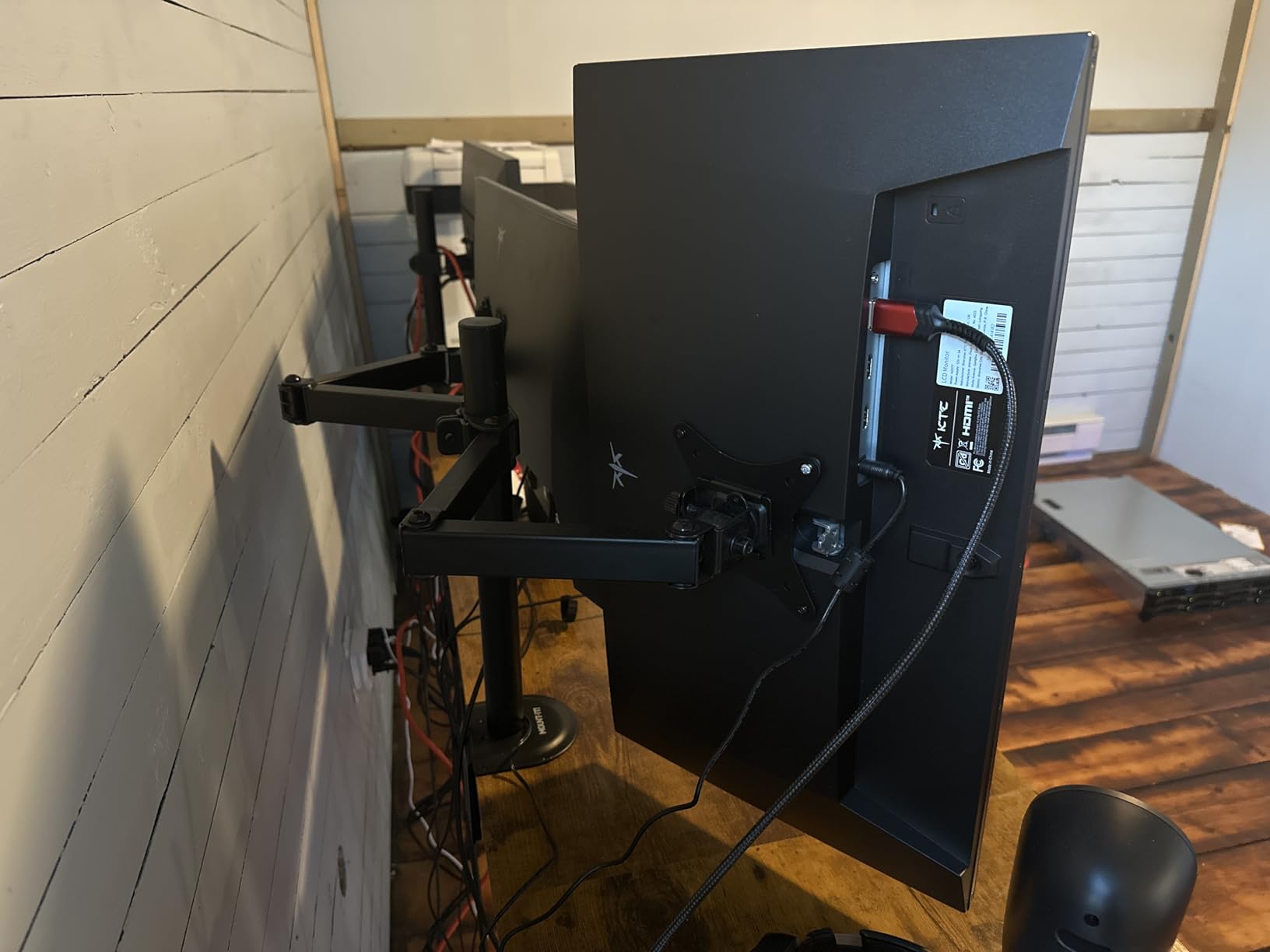 KTC 5K Monitor 27 Inch: Dual Mode 5K (5120x2880) @60Hz / 2K@160Hz Computer Monitor, 99% DCI-P3, 100% sRGB, ΔE<2, Type-C 65W, HDMI & DP, HDR400, Compatible with Mac mini, H27P3 customer photo 2