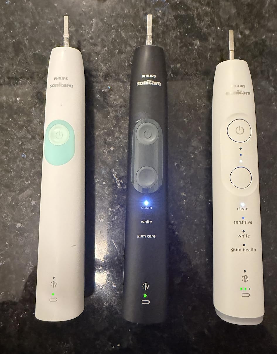 Philips Sonicare 7300 Series Electric Toothbrush with Next-Generation Sonicare Technology, Pressure Sensor, 12 Brushing Settings, SmarTimer, BrushPacer, 21-Day Runtime, Travel Case, Black, HX7421/07 customer photo 2