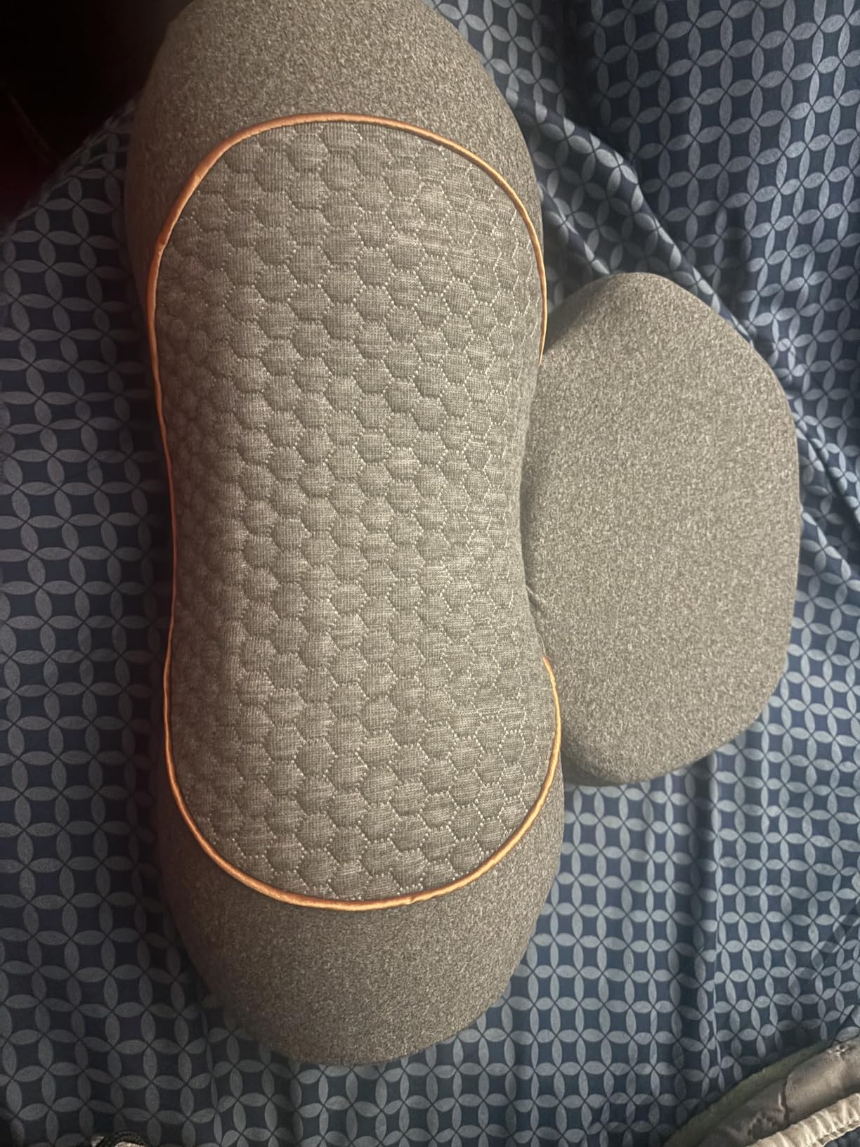 Upalled Cordless Heated Neck Massager Pillow for Pain Relief Deep Tissue, 3-in-1 Rechargeable Neck Cervical Traction Device with Heat, Massage, Electric Stretch, Ergonomic Neck Shoulder Relaxer, Grey customer photo 2
