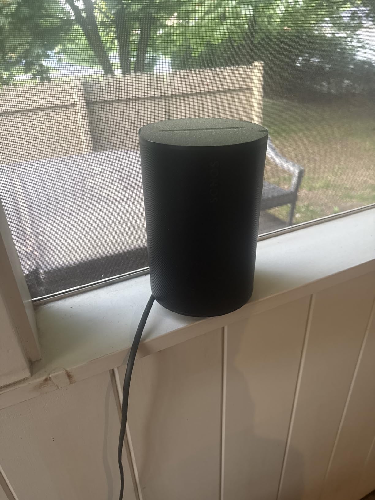 Sonos Era 100 SL - Compact, Microphone-Free Speaker with WiFi, Bluetooth - White customer photo 2