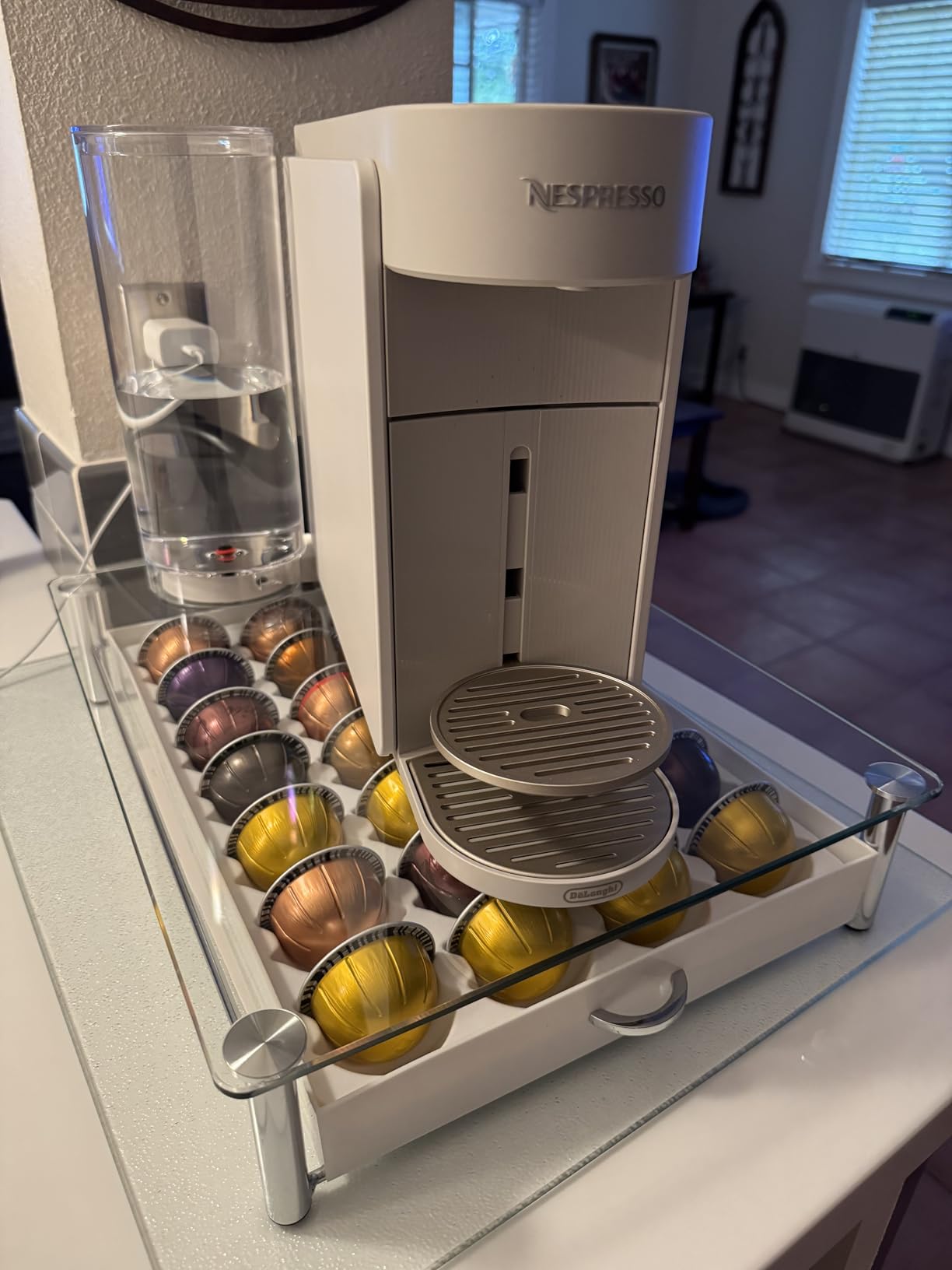 Vertuo Up Coffee and Espresso Maker by De'Longhi, White customer photo 1