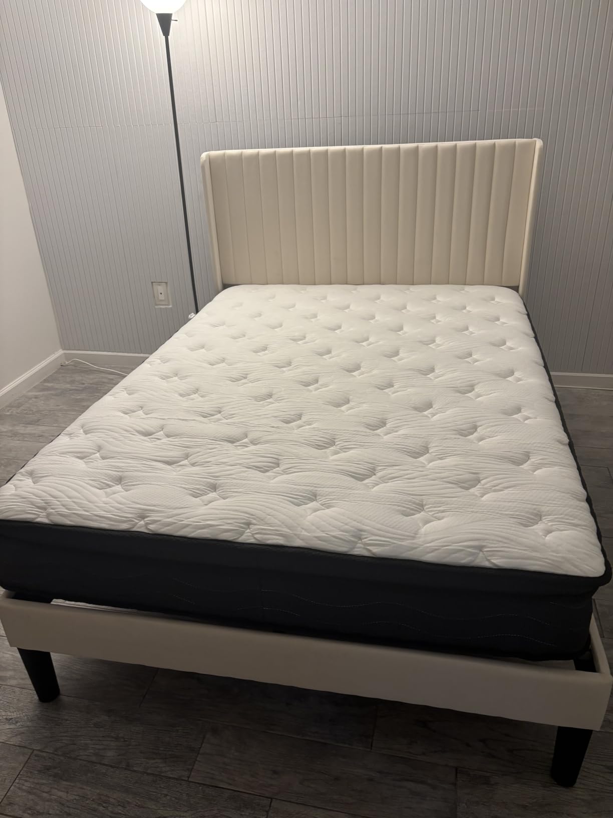 SHA CERLIN Full Size Velvet Bed Frame with Vertical Channel Tufted Wingback Headboard, Upholstered Platform Bed with Wood Slats, No Box Spring Needed, Easy Assembly, Cream White customer photo 2