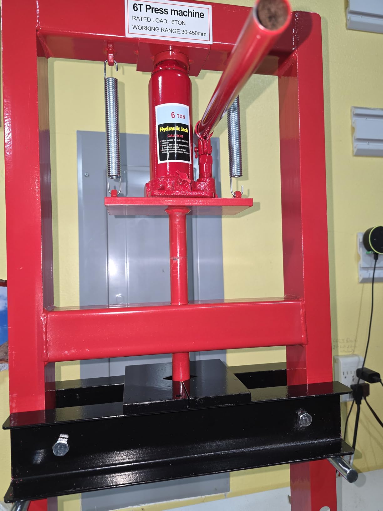 GarveeTech 6 Ton Hydraulic Shop Press, H-Frame, 4-Hold Adjustable Height, with Movable Plates and Dust Cover, for Garage or Professional Users, Red customer photo 2