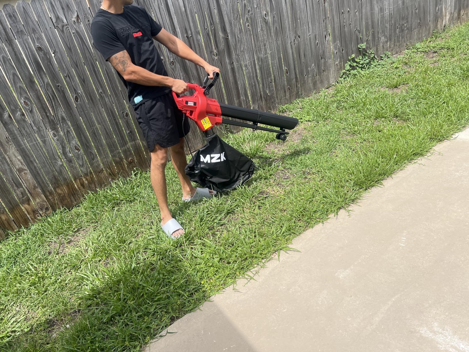MZK 3 in 1 Electric Leaf Blower Corded, Leaf Vacuum and Leaf Mulcher, 460 CFM, 167 MPH Airflow, Corded Blowers with 40L Leaf Collection Bag for Yard, Garden, LB60C customer photo 2