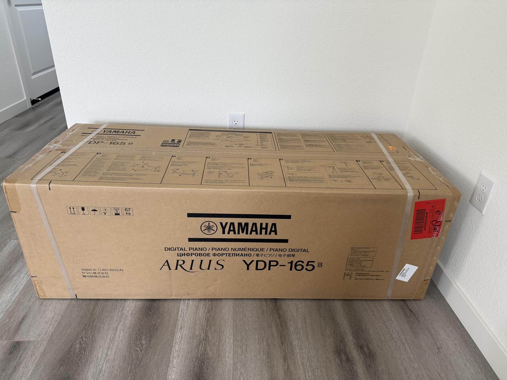 Yamaha YDP-184 Console Digital Piano with Weighted 88-Key Graded Hammer 3 Action, CFX Concert Grand Piano Sound, Includes Bench (Dark Rosewood) customer photo 2