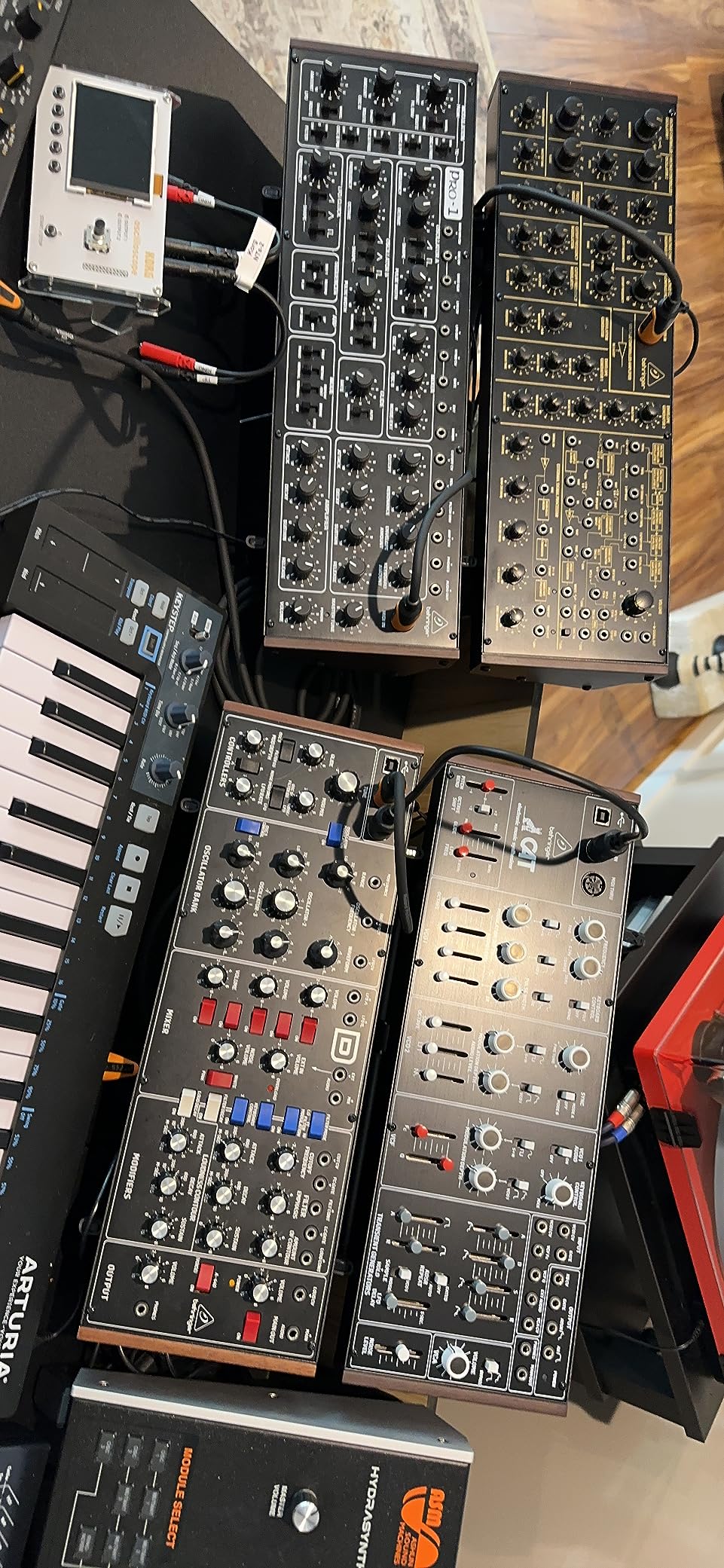 Behringer CAT Legendary Paraphonic Analog Synthesizer with Dual VCOs, 4 Mixable Waveforms, External Signal Processor, Eurorack Format customer photo 1